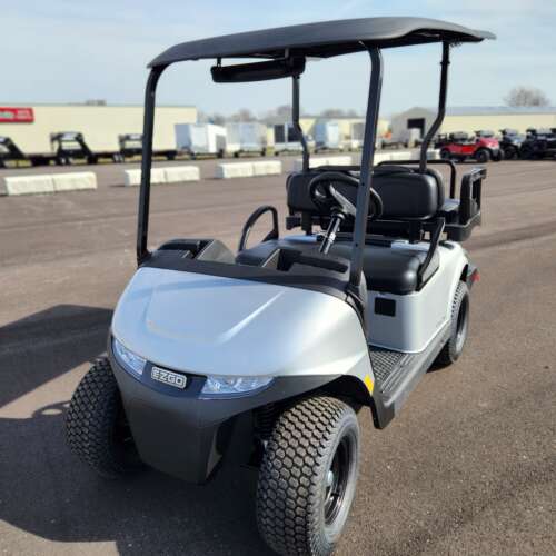 2025 E-Z-GO Valor 4