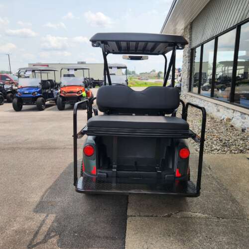 2025 E-Z-GO Valor